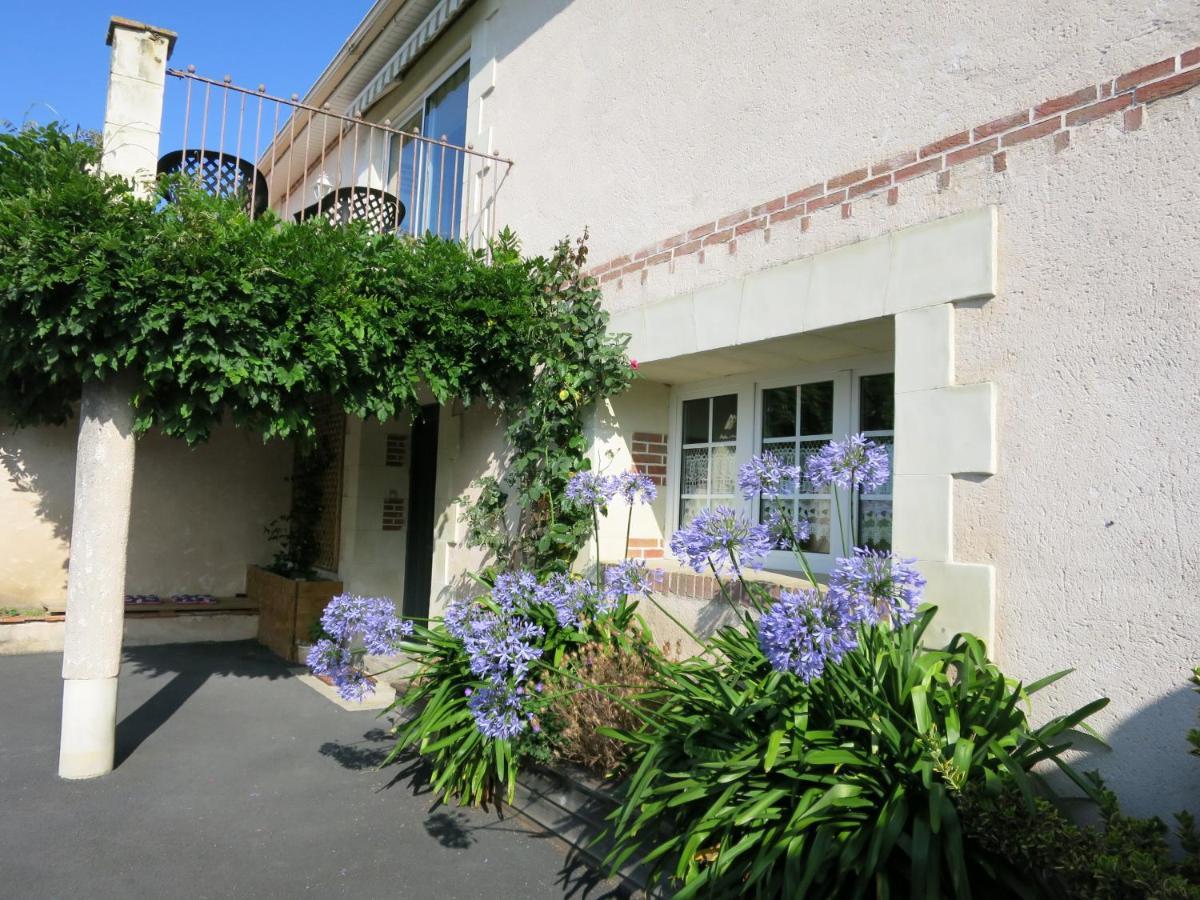 Bed and Breakfast Les Bienfaits D'Harmonium La Chapelle-Gaudin Exterior foto